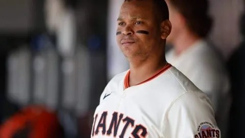 Devers se estrena y los Gigantes empatan la&nbsp;serie