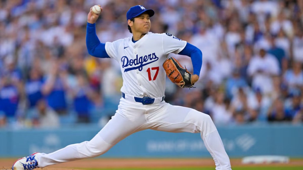 Shohei lo hace todo: lanza, batea y lidera a Dodgers en su regreso al&nbsp;montículo
