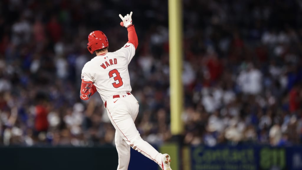 Angels reman desde atrás y evitan la barrida en&nbsp;casa