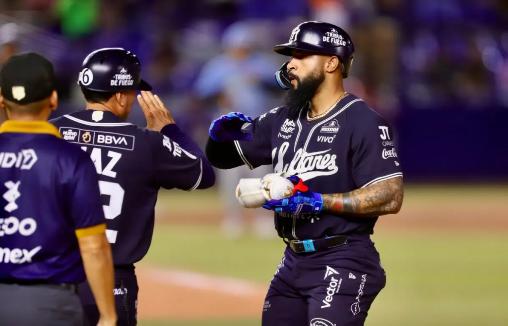 Sultanes arranca postemporada como líder del norte ante&nbsp;Charros