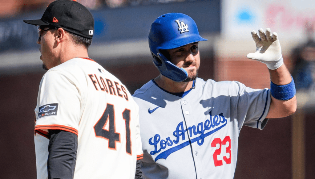 Los Ángeles firma otra exhibición ofensiva y derrota a los&nbsp;Gigantes
