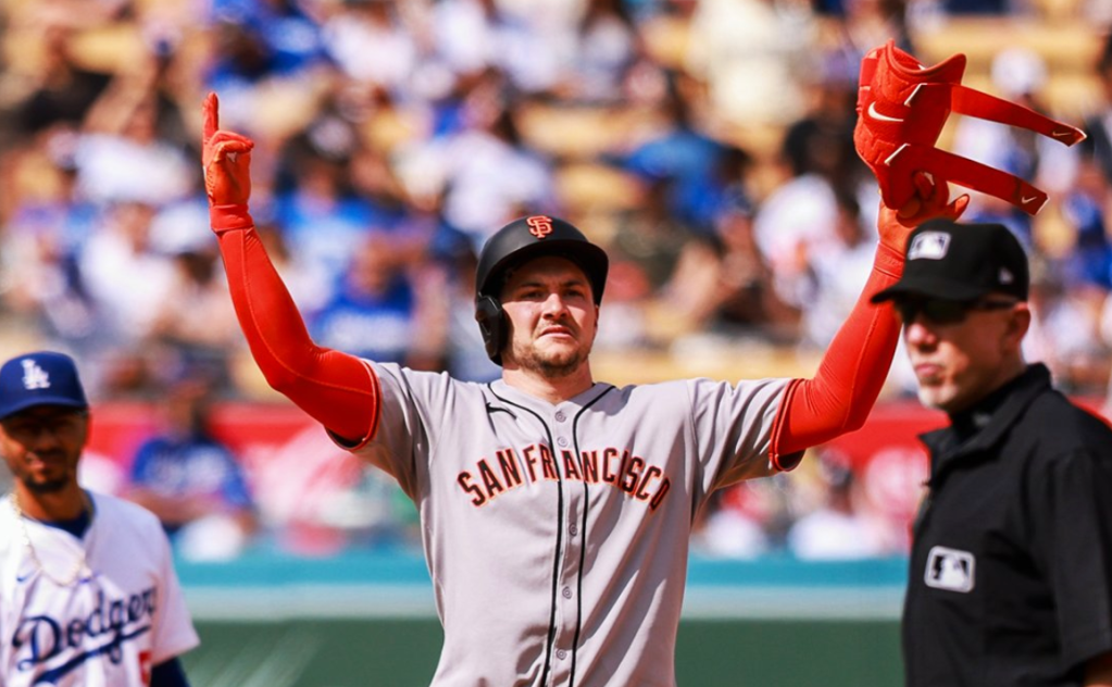 ¡Festival en la lomita! Sheehan brilla, pero Dodgers caen&nbsp;3-1