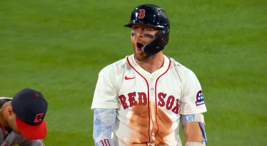 Boston no gana, arrasa: 11 carreras, héroes por todos lados y un triunfo en Fenway que huele a algo&nbsp;grande