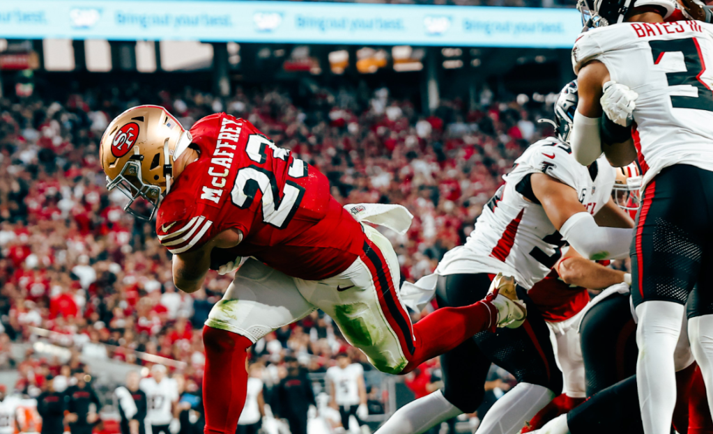 Christian McCaffrey guía el triunfo de San Francisco ante&nbsp;Atlanta