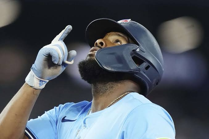 De la lona al rugido: los Blue Jays empatan la serie y siembran caos en&nbsp;Seattle