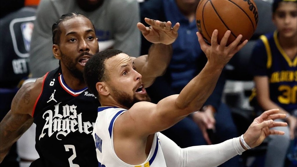 Golden State pasa por encima: 98–79 a los Clippers en el Chase&nbsp;Center