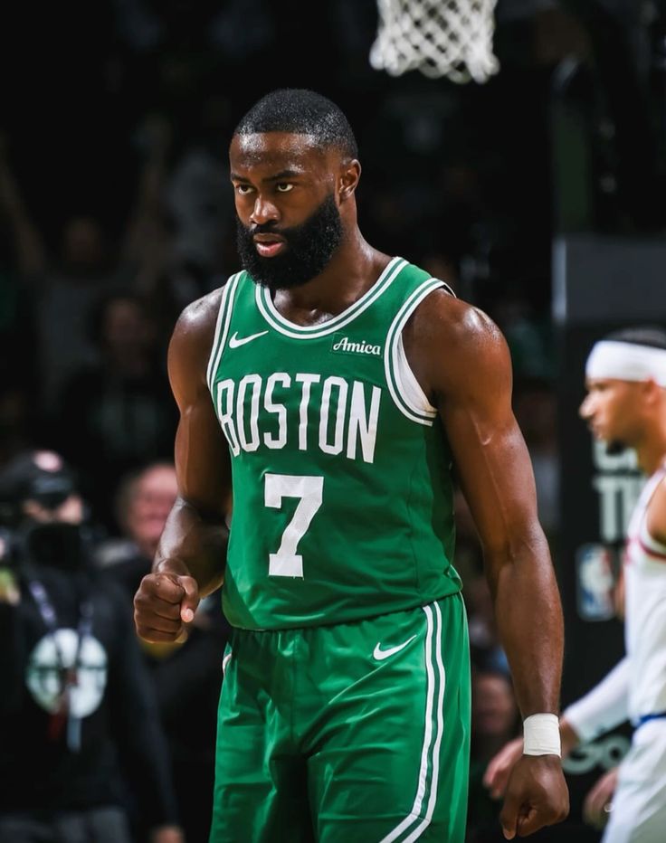 Boston remonta con una exhibición de Jaylen&nbsp;Brown