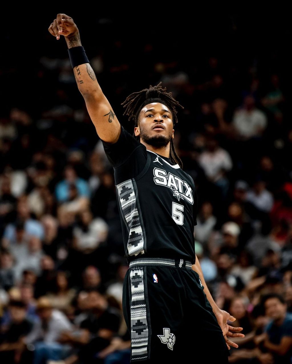 Spurs dan la sorpresa, vencen a Lakers y se clasifican a las semifinales del In-Season&nbsp;Tournament