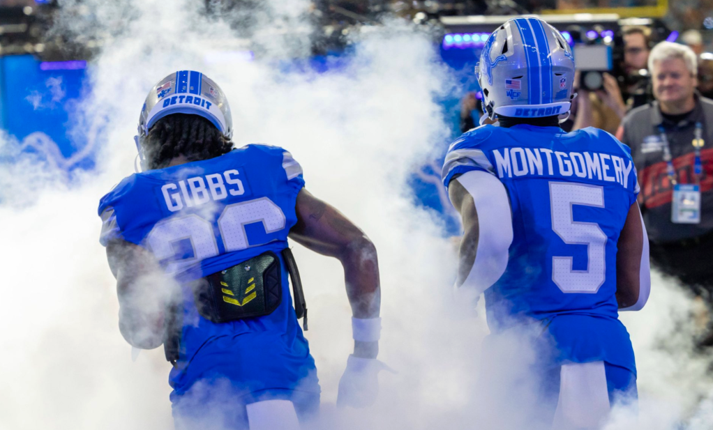 Detroit derrota 44-30 a Dallas en un partidazo y toma ventaja rumbo a&nbsp;playoffs