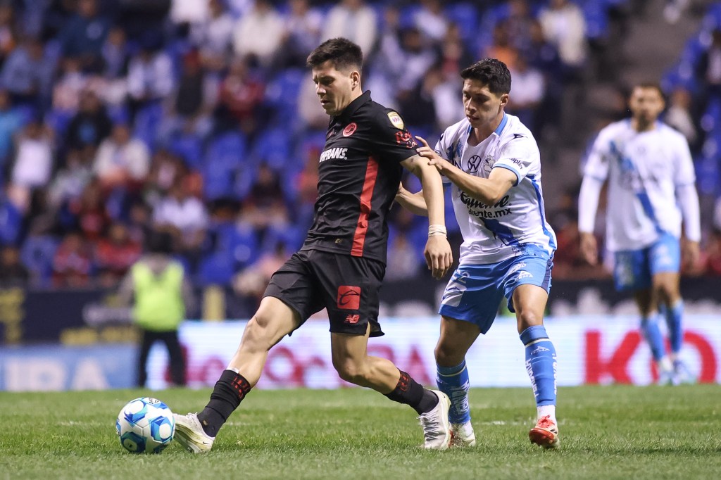 PARTIDO DIGNO DE VIERNES BOTANERO: TOLUCA Y PUEBLA EMPATAN SIN GOLES
