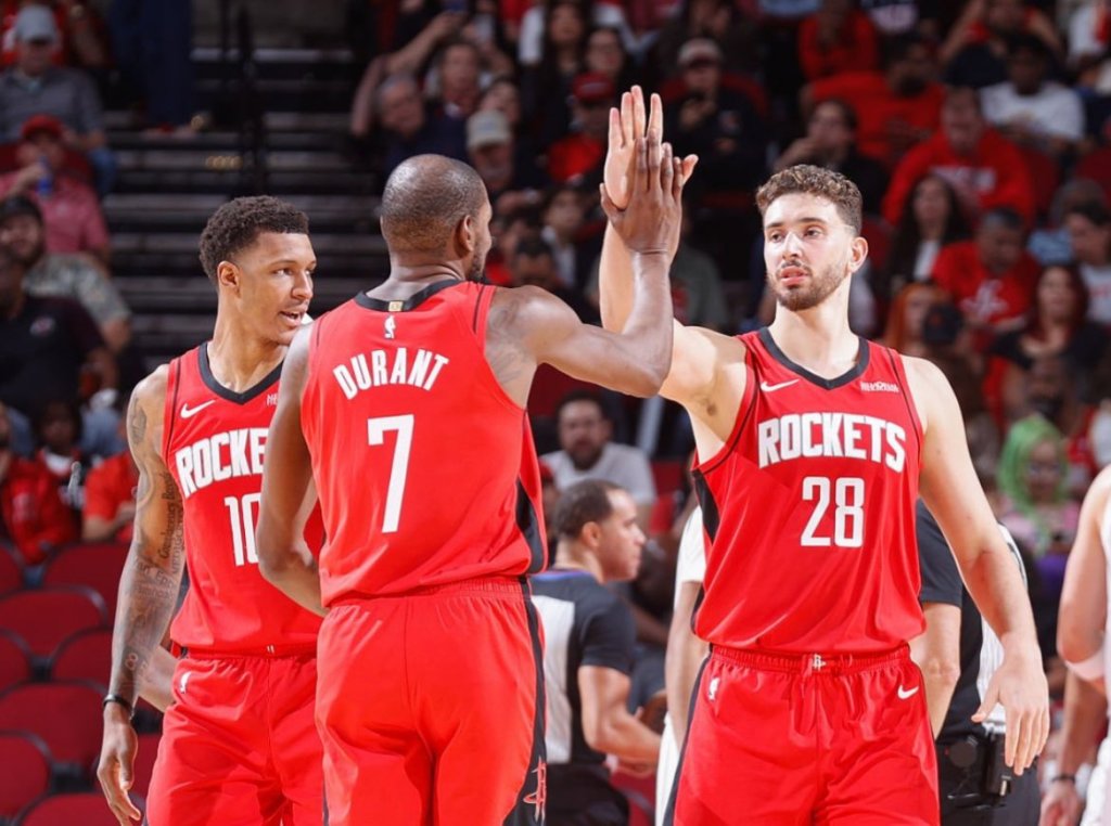 Los Rockets de KD vencen a los Clippers