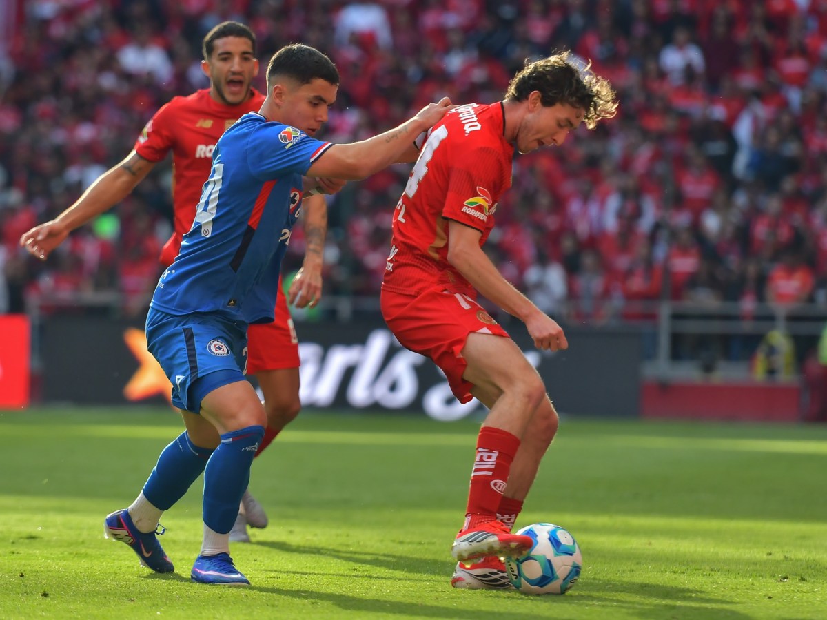 TOLUCA Y CRUZ AZUL DIVIDEN PUNTOS EN EL NEMESIO&nbsp;DIEZ