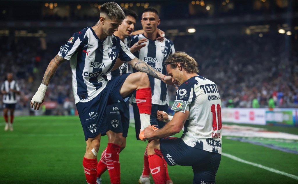 Canales le da el triunfo a&nbsp;Monterrey