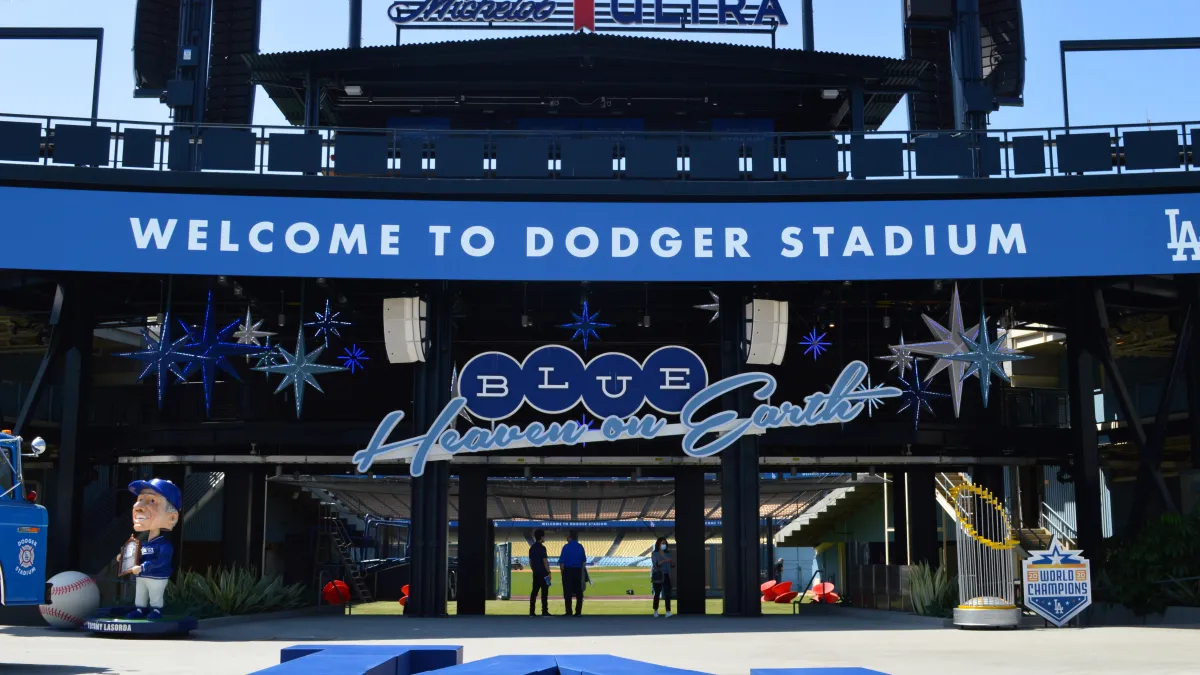 Uniqlo tendrá presencia en el Dodger Stadium