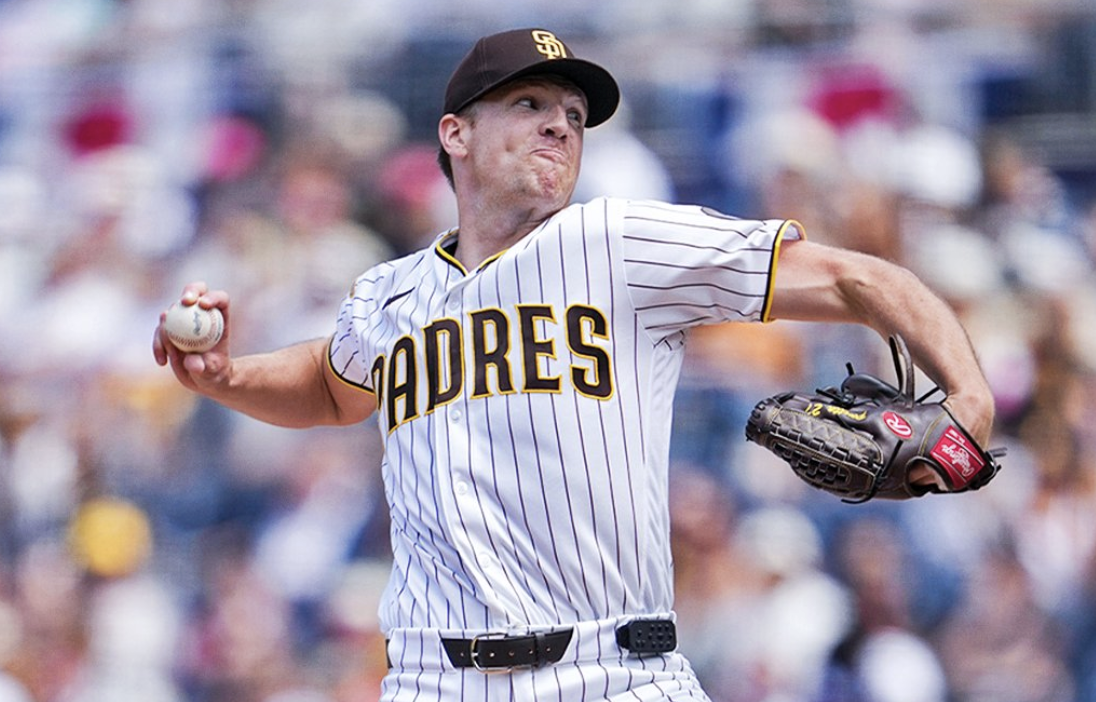 Padres apalean a Gigantes con ofensiva contundente en San Diego